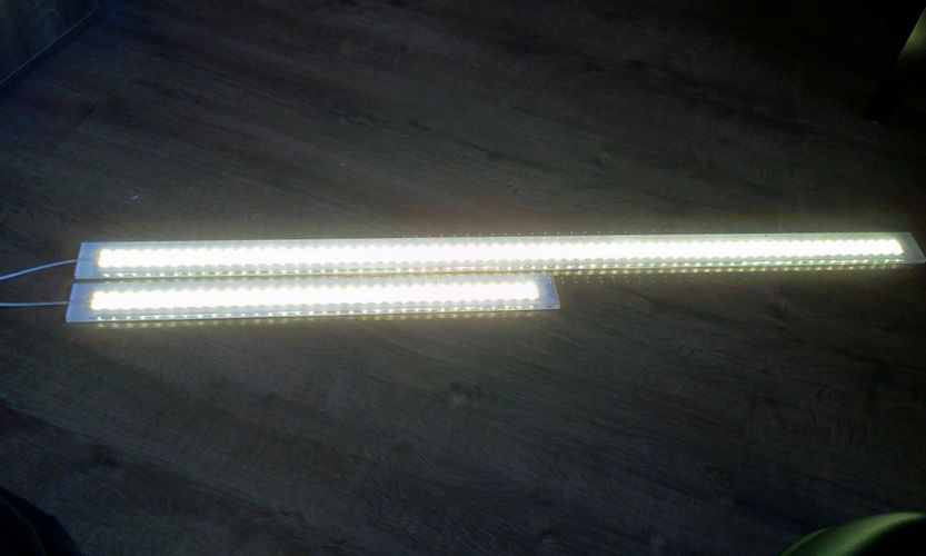 Lampa LED